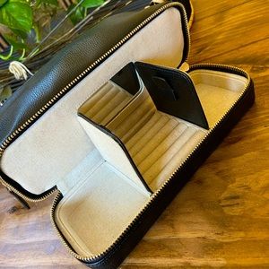 Mark & Graham Duel Travel Organizer